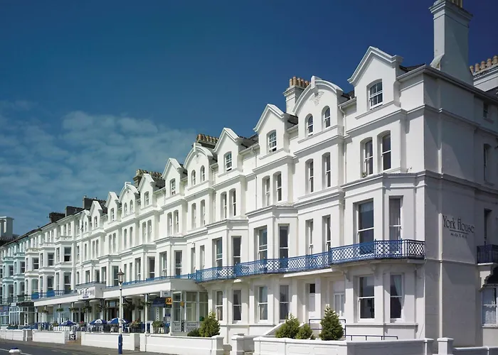 Top Eastbourne Hotels for Wheelchair-Friendly Stays